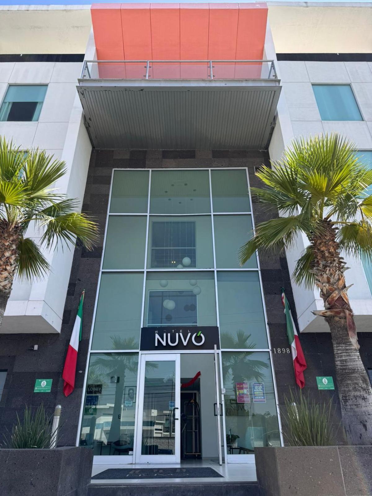 Hotel Nuvo Saltillo Exteriör bild