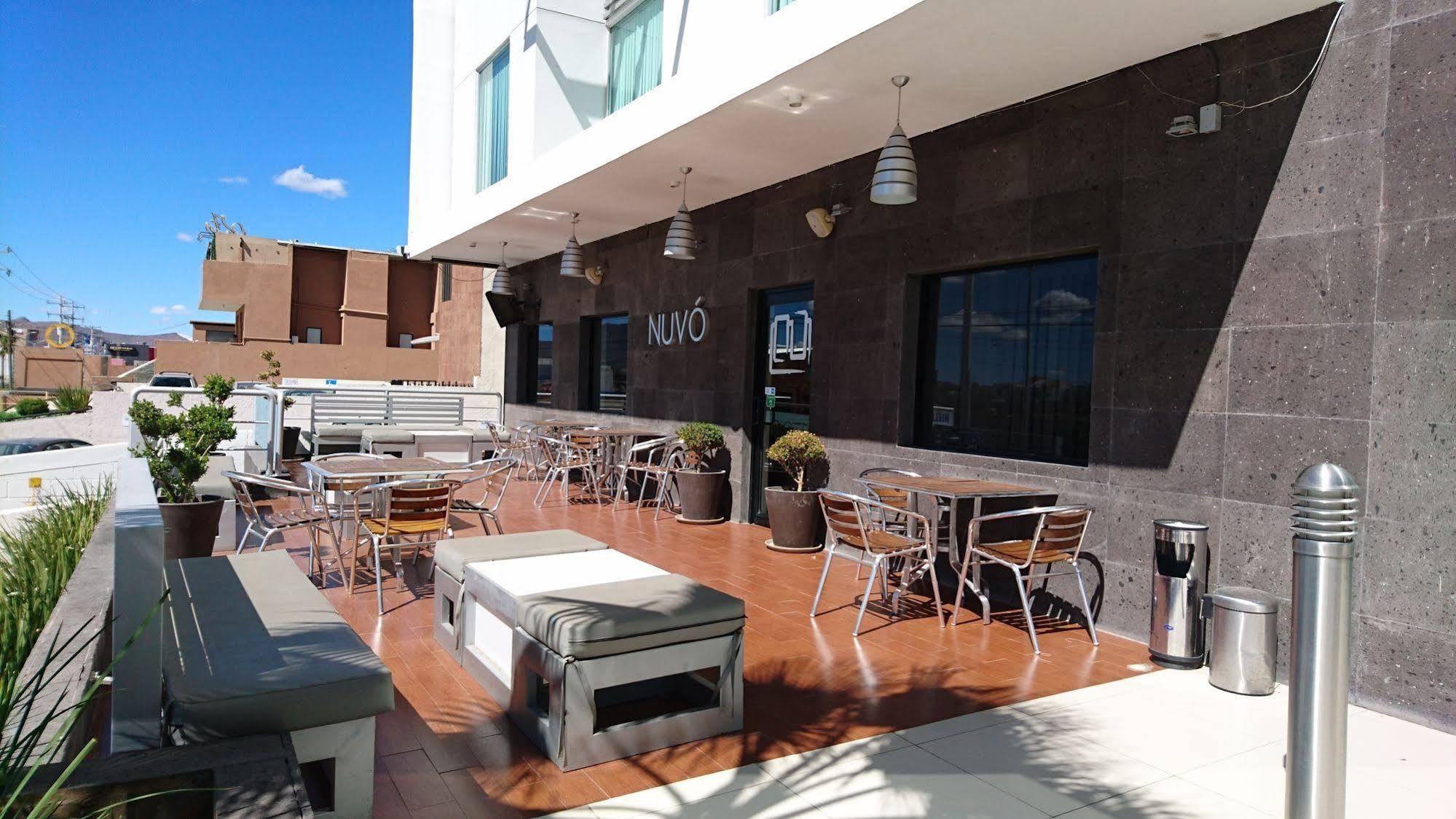 Hotel Nuvo Saltillo Exteriör bild